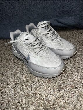 Nike Silver/Gray Athletic Sneakers